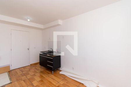 Sala de apartamento para alugar com 1 quarto, 42m² em Cidade Satelite Santa Barbara, São Paulo