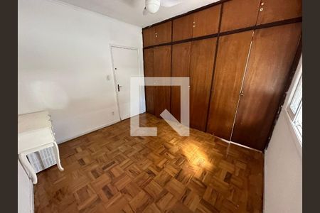 Quarto de casa à venda com 4 quartos, 420m² em Jardim Prudência, São Paulo