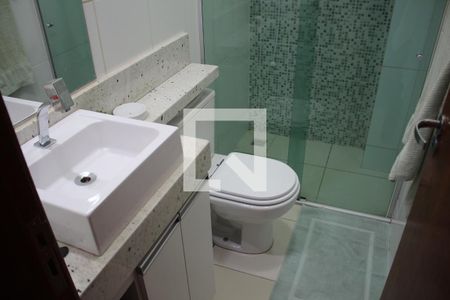 Banheiro de apartamento à venda com 2 quartos, 98m² em Darcy Vargas, Belo Horizonte