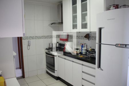 Cozinha de apartamento à venda com 2 quartos, 98m² em Darcy Vargas, Belo Horizonte