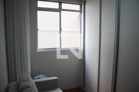 Quarto 1 de apartamento para alugar com 2 quartos, 98m² em Darcy Vargas, Belo Horizonte