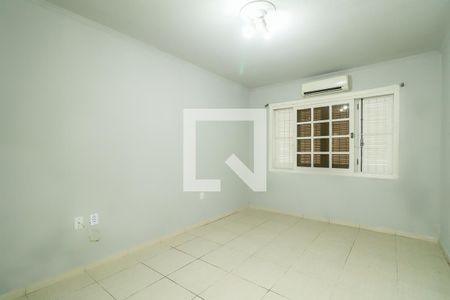 Quarto de casa para alugar com 4 quartos, 180m² em Sarandi, Porto Alegre