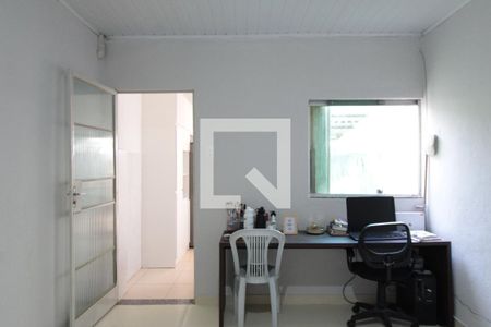 Sala de casa à venda com 2 quartos, 90m² em Mantiqueira, Belo Horizonte