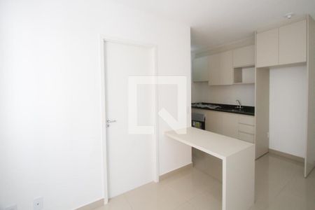 Sala de apartamento para alugar com 2 quartos, 33m² em Santo Amaro, São Paulo