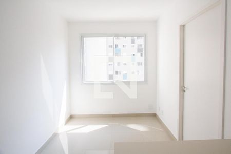 Sala de apartamento para alugar com 2 quartos, 33m² em Santo Amaro, São Paulo