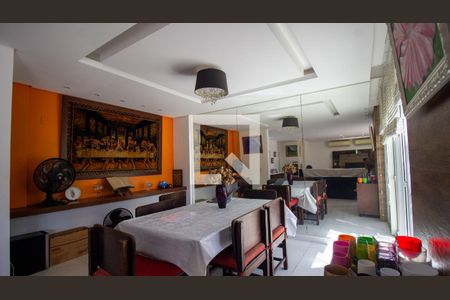 Sala de apartamento à venda com 4 quartos, 220m² em Recreio dos Bandeirantes, Rio de Janeiro