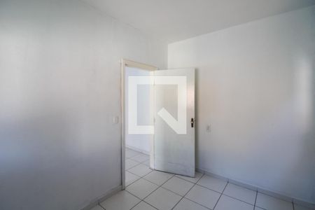 Quarto 1 de casa para alugar com 2 quartos, 60m² em São João Batista, Belo Horizonte