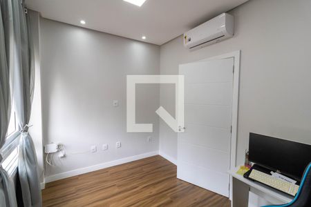 Quarto 1 de casa à venda com 4 quartos, 269m² em Guarujá, Porto Alegre