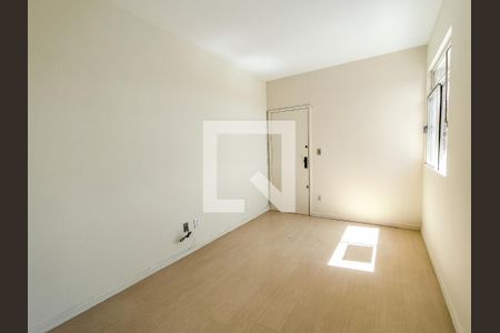 Sala de apartamento à venda com 1 quarto, 42m² em Santo Antônio, Belo Horizonte