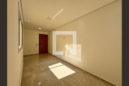 Sala de apartamento para alugar com 2 quartos, 50m² em Jardim Santo Antônio, Santo André