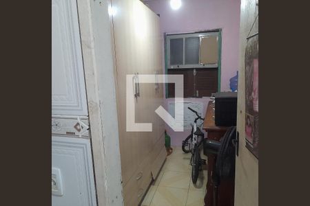 Quarto de apartamento à venda com 2 quartos, 30m² em Santa Rosa de Lima, Porto Alegre