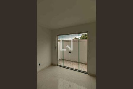 Sala de apartamento à venda com 2 quartos, 80m² em Rio Branco, Belo Horizonte