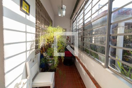 varanda de casa à venda com 2 quartos, 180m² em Jardim Trussardi, São Paulo