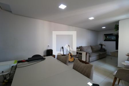 Sala de apartamento à venda com 3 quartos, 140m² em Jardim Santo Antônio, Santo André