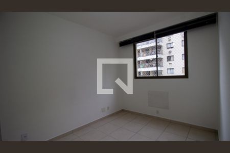 Suíte de apartamento para alugar com 2 quartos, 62m² em Recreio dos Bandeirantes, Rio de Janeiro