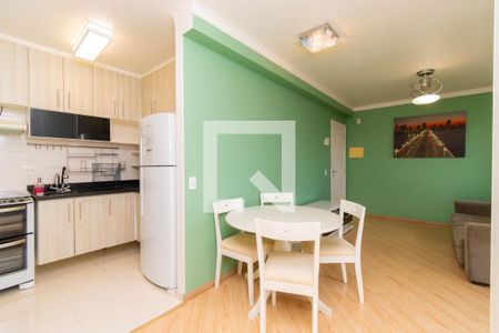 Sala de apartamento para alugar com 3 quartos, 63m² em Vila Ema, São Paulo