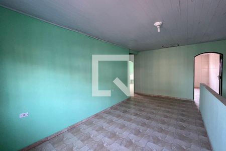 Sala segundo andar de casa para alugar com 4 quartos, 226m² em Vila Maluf, Suzano