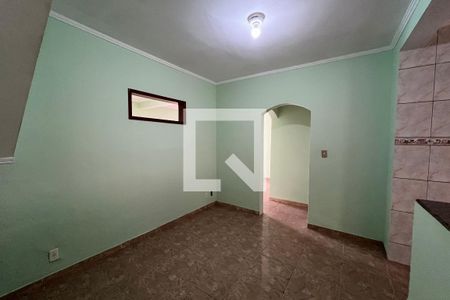 Sala 1 de casa para alugar com 4 quartos, 226m² em Vila Maluf, Suzano