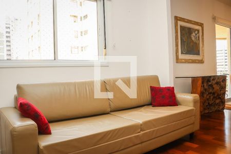 Sala de TV de apartamento à venda com 3 quartos, 115m² em Jardins, São Paulo