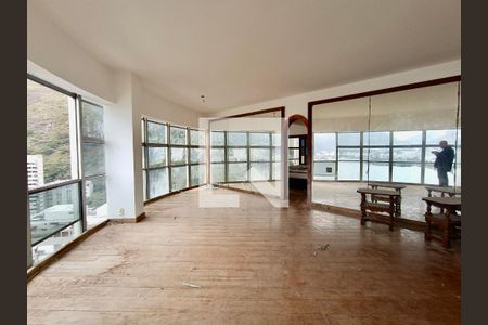 Sala de apartamento à venda com 3 quartos, 180m² em Copacabana, Rio de Janeiro