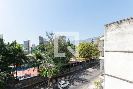 Vista de apartamento à venda com 3 quartos, 61m² em Grajaú, Rio de Janeiro