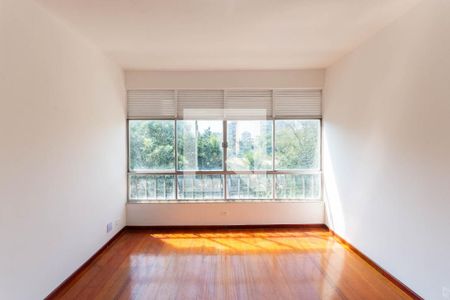 Sala de apartamento à venda com 3 quartos, 61m² em Grajaú, Rio de Janeiro