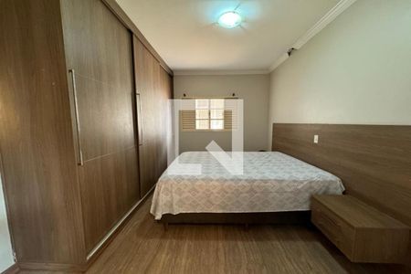 Suíte de casa para alugar com 3 quartos, 400m² em Conjunto Residencial Jose Said Sobrinho, Ribeirão Preto