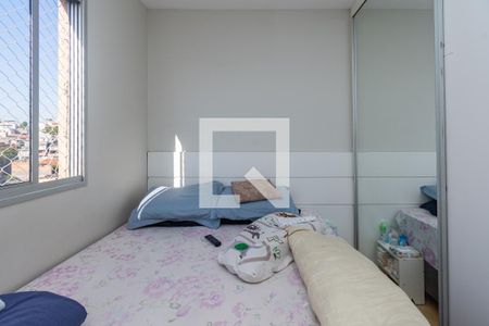 Quarto 1 de apartamento para alugar com 2 quartos, 30m² em Jardim Miriam, São Paulo