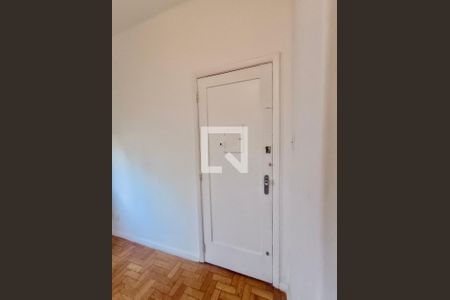 Sala  de apartamento à venda com 2 quartos, 60m² em Lagoa, Rio de Janeiro