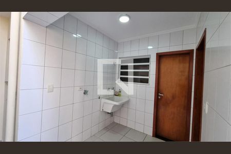 Casa à venda com 3 quartos, 153m² em Jardim Bonfiglioli, São Paulo