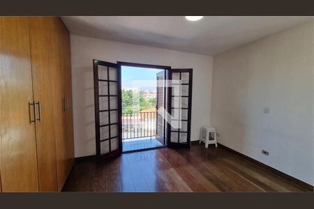 Casa à venda com 3 quartos, 153m² em Jardim Bonfiglioli, São Paulo