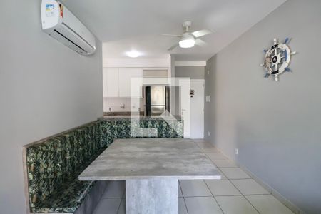 Sala de apartamento para alugar com 2 quartos, 58m² em Enseada, Guarujá