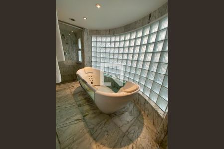 Apartamento à venda com 448m², 4 quartos e 5 vagas