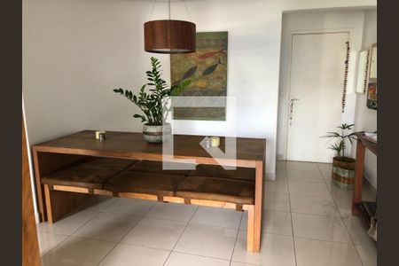 Apartamento à venda com 2 quartos, 67m² em Vila Madalena, São Paulo