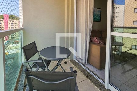 Varanda Sala de apartamento para alugar com 2 quartos, 58m² em Enseada, Guarujá