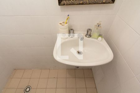 Lavabo de apartamento à venda com 3 quartos, 80m² em Vila Olímpia, São Paulo