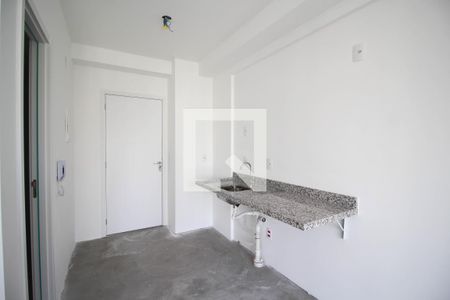 Cozinha de kitnet/studio à venda com 1 quarto, 24m² em Vila Nova Conceição, São Paulo