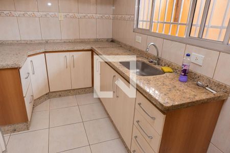 Cozinha de casa à venda com 3 quartos, 160m² em Parque Boturussu, São Paulo