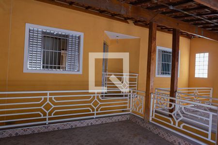 Casa à venda com 160m², 3 quartos e 2 vagas Casa à venda com 160m², 3 quartos e 2 vagasÁrea Externa