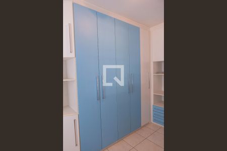 Casa à venda com 160m², 3 quartos e 2 vagas Casa à venda com 160m², 3 quartos e 2 vagasQuarto 2