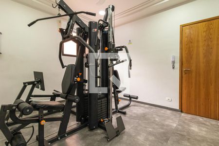 Apartamento para alugar com 220m², 3 quartos e 4 vagas Apartamento para alugar com 220m², 3 quartos e 4 vagasÁrea comum - Academia