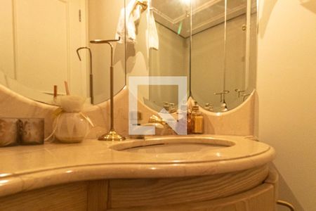 Apartamento para alugar com 220m², 3 quartos e 4 vagas Apartamento para alugar com 220m², 3 quartos e 4 vagasLavabo