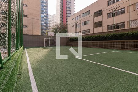 Apartamento para alugar com 220m², 3 quartos e 4 vagas Apartamento para alugar com 220m², 3 quartos e 4 vagasÁrea comum - Quadra