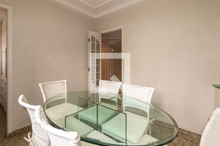 Apartamento para alugar com 220m², 3 quartos e 4 vagas Apartamento para alugar com 220m², 3 quartos e 4 vagasCopa