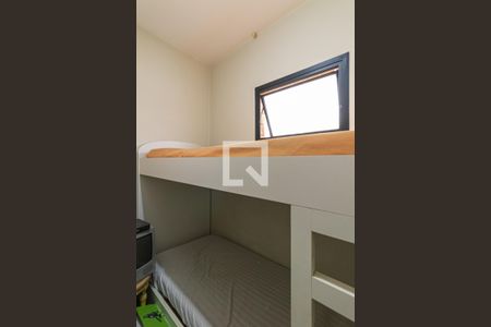 Apartamento para alugar com 220m², 3 quartos e 4 vagas Apartamento para alugar com 220m², 3 quartos e 4 vagasQuarto de Serviço