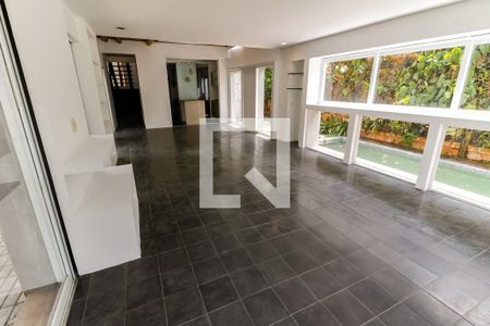 Sala 1 de casa à venda com 5 quartos, 335m² em Jardim Leonor, São Paulo