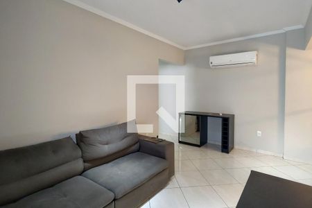 Sala de apartamento para alugar com 2 quartos, 88m² em Guilhermina, Praia Grande