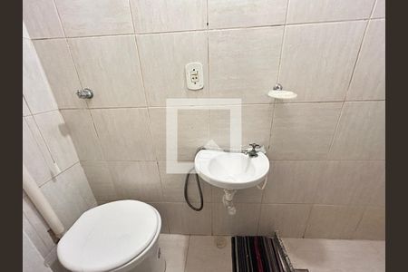 Banheiro da Suíte 1 de casa para alugar com 2 quartos, 50m² em Cachambi, Rio de Janeiro