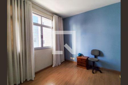 Quarto de apartamento para alugar com 5 quartos, 300m² em Santo Agostinho, Belo Horizonte