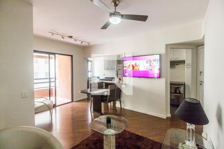 Sala de TV de apartamento para alugar com 3 quartos, 78m² em Alphaville, Barueri